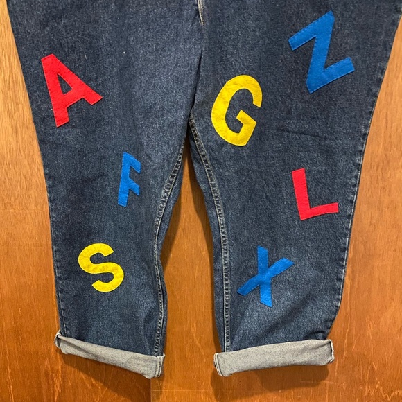 Embroidered / Patchwork Custom Jeans - Picture 2 of 3